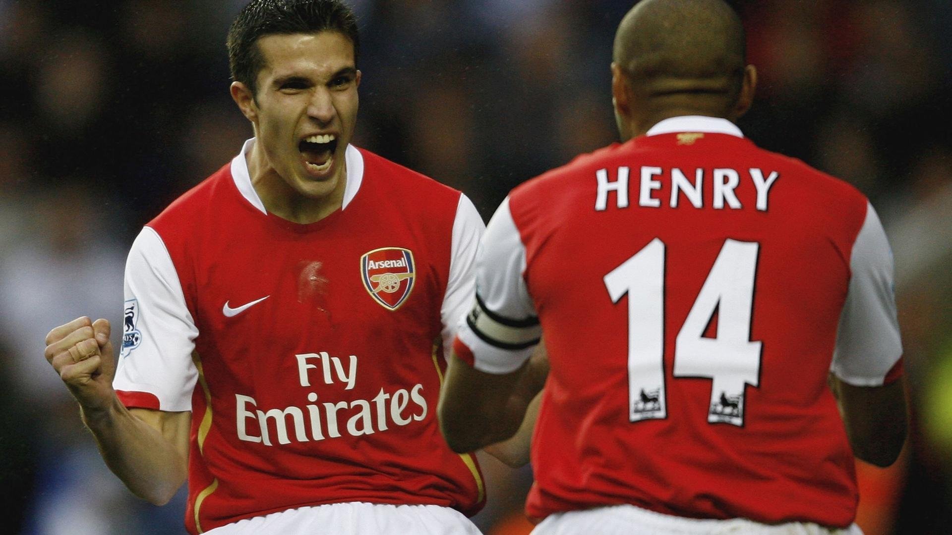 《守望先锋》联赛：版本更新对战队战术的影响，守望先锋联赛持续多久