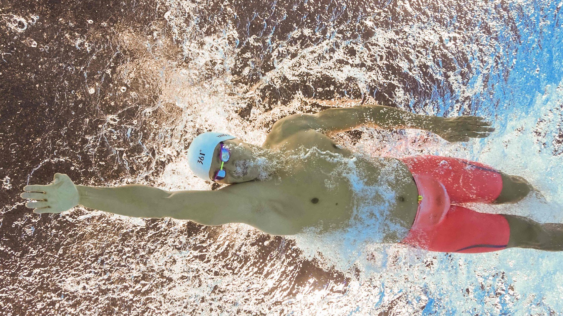 体坛传奇：老将重返赛场，再创辉煌，中国体育老将